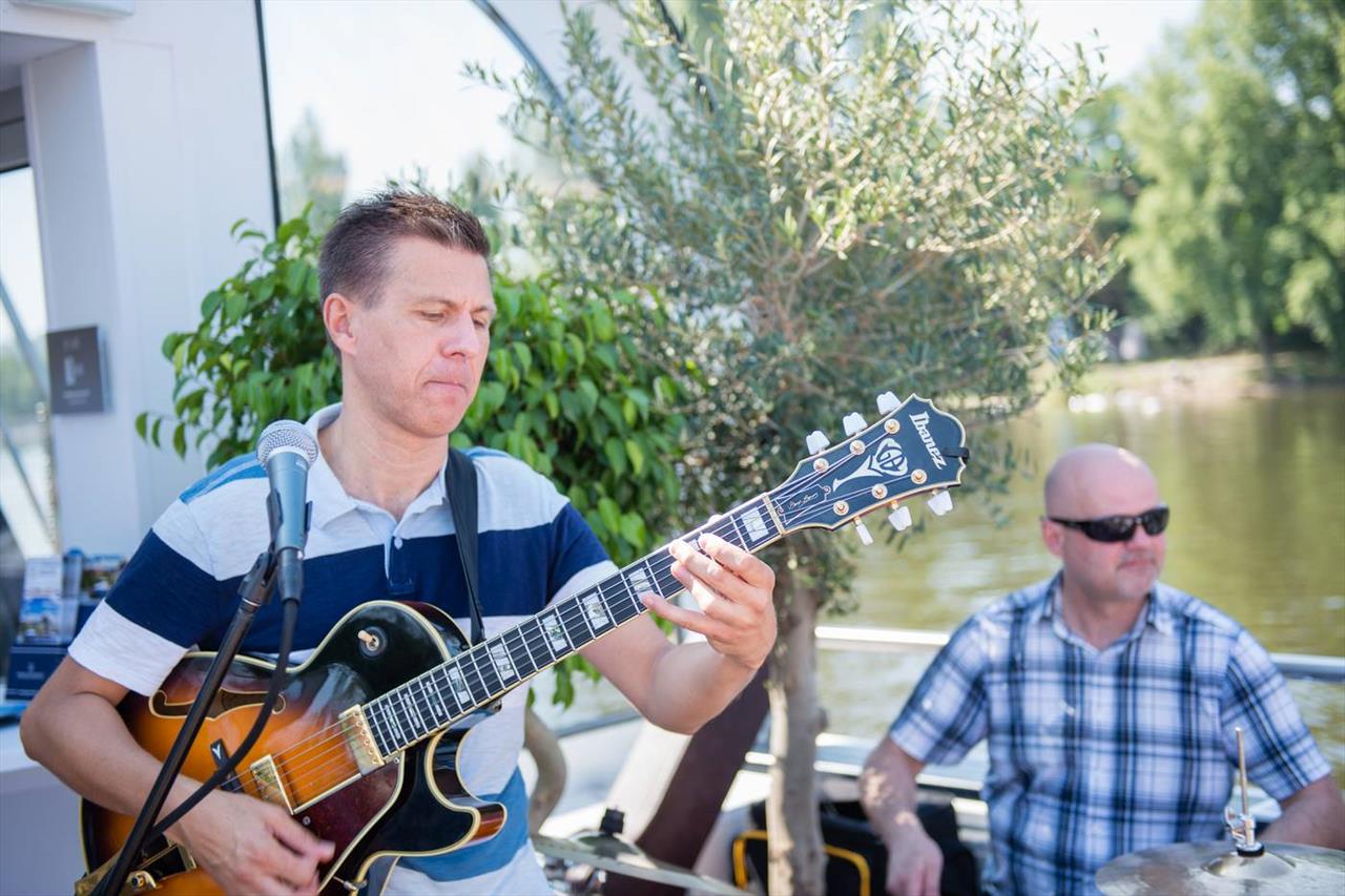 Photo: This is what brunch on Bohemia Rhapsody looked… – 39