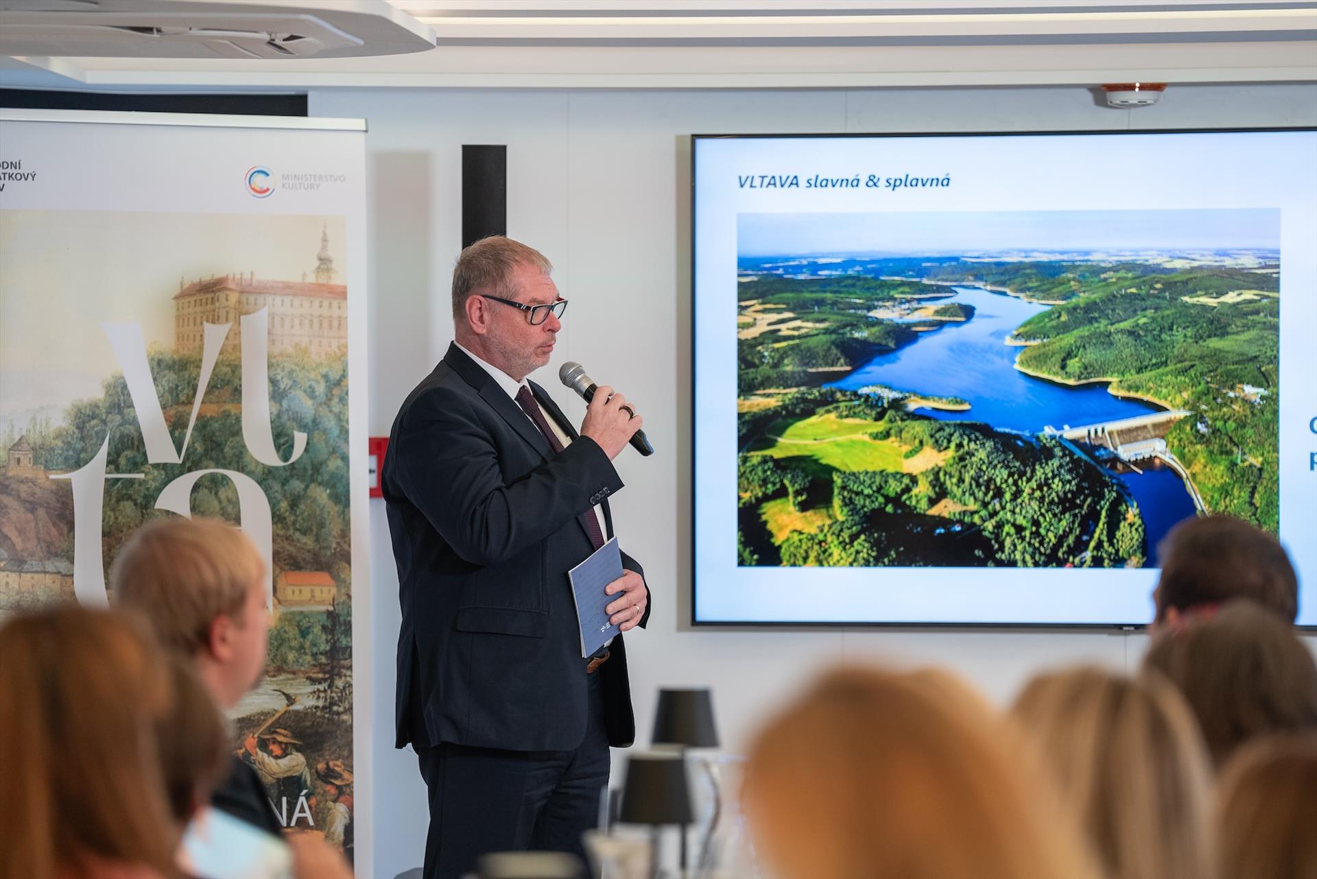 Photo: Press conference for the VLTAVA Famous &… – 93