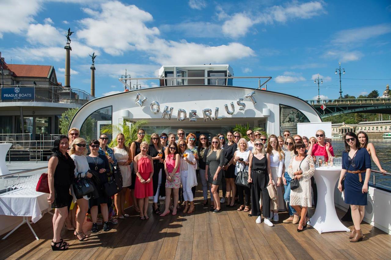 Foto: Představení neueho parfému Wonderlust – 15