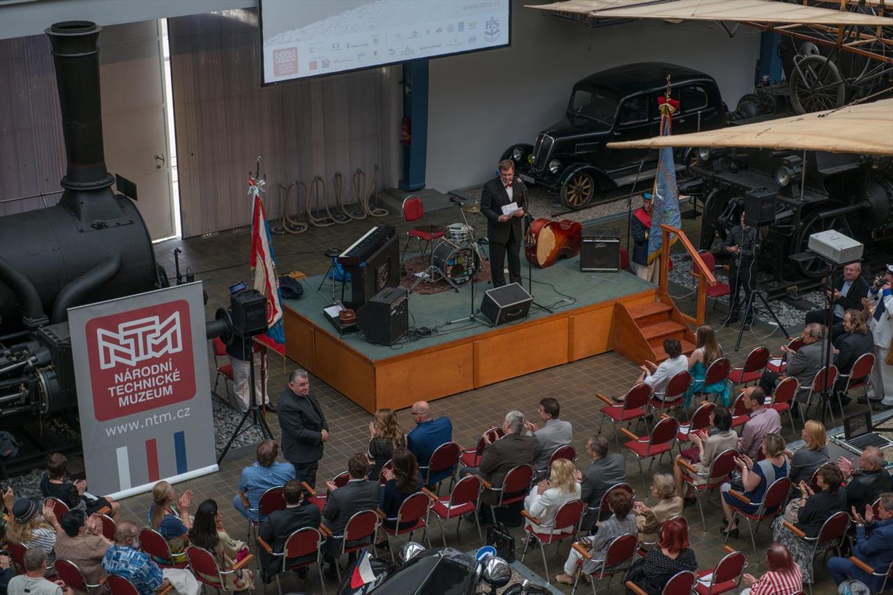 Photo : Výstava Umění paroplavby po řece Vltavě – 21