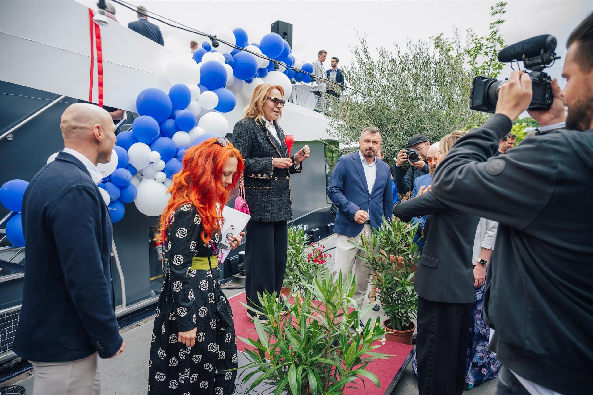 Photo : Pokřtili jsme další elektrickou loď Anna Carolina – 15