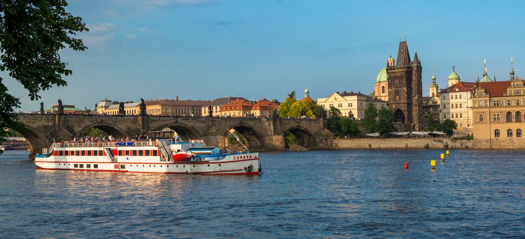 Photo : V Prague přibývá turistů – 13