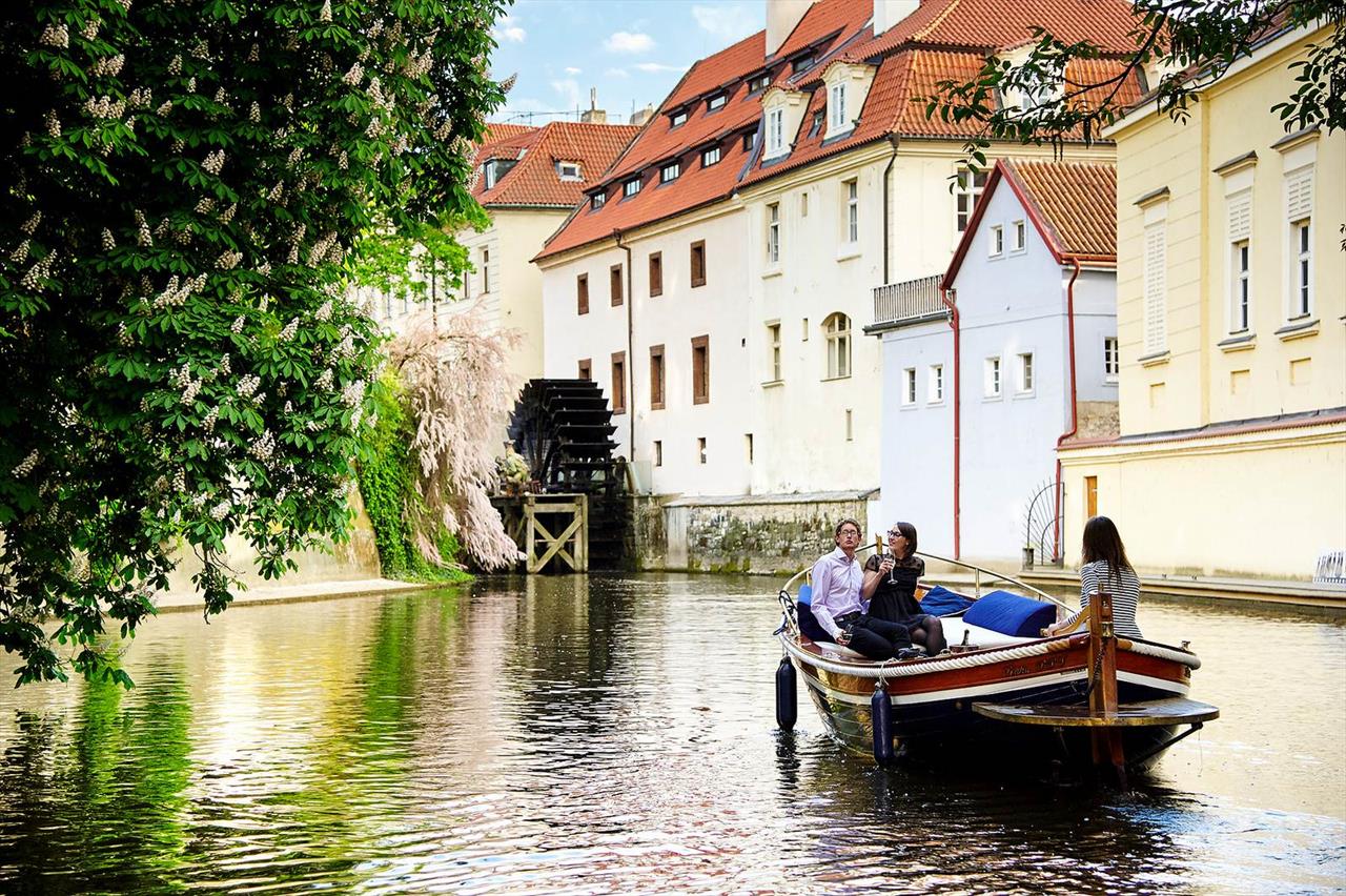 Photo : Letní sezóna 2016 za dveřmi – 30