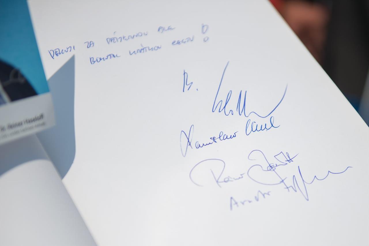 Foto: Meeting of the Prime Ministers of Checoia… – 2