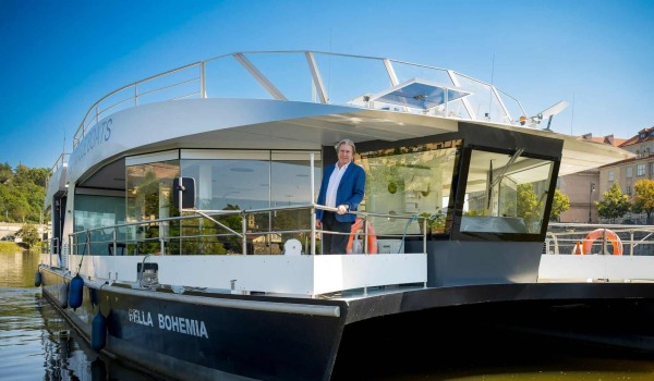 O elektro revoluci auf der Moldau – rozhovor s Richardem Vojtou pro Forbes