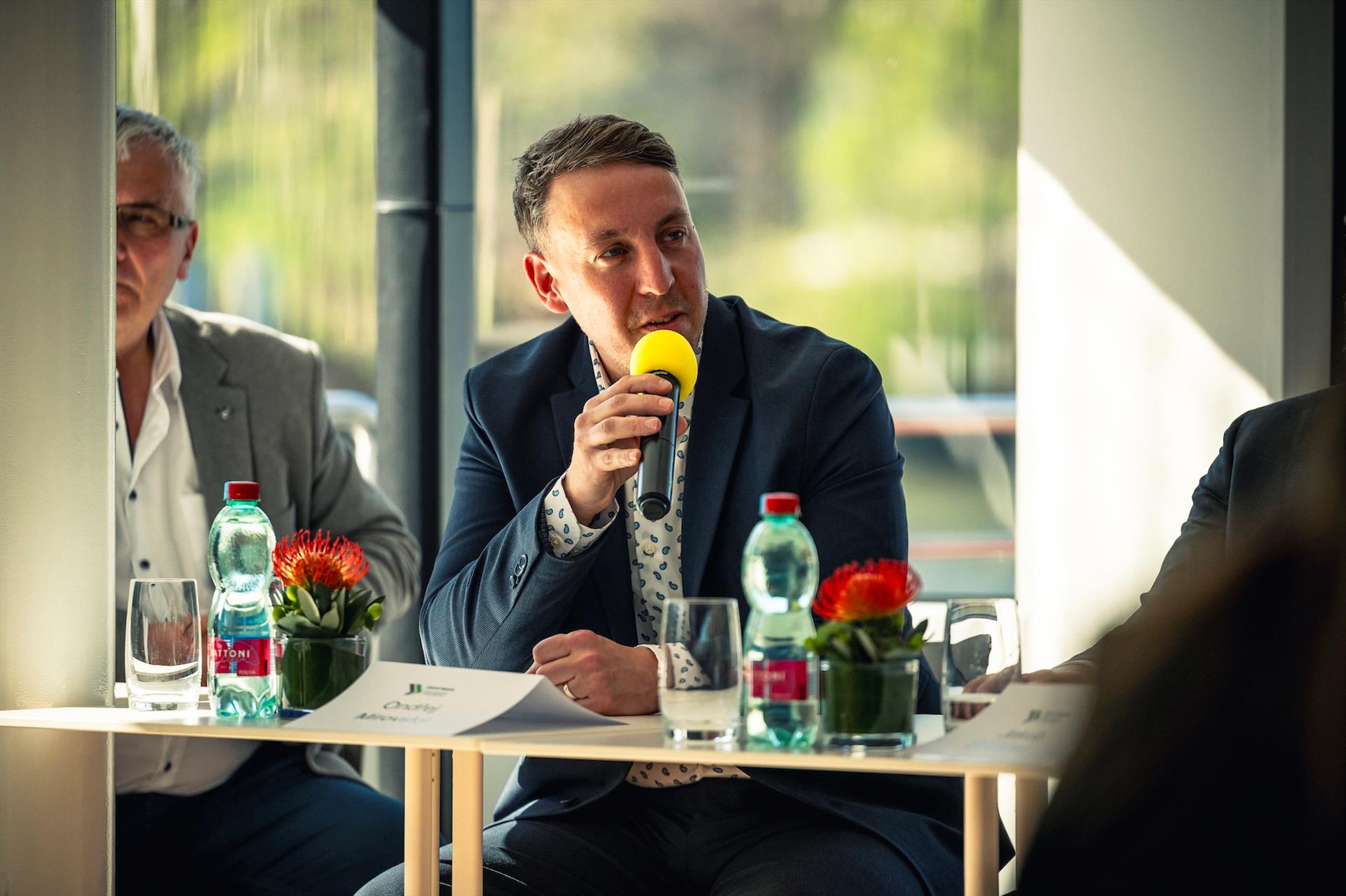 Fotografia: A meeting on the Vltava: a new platform for… – 36
