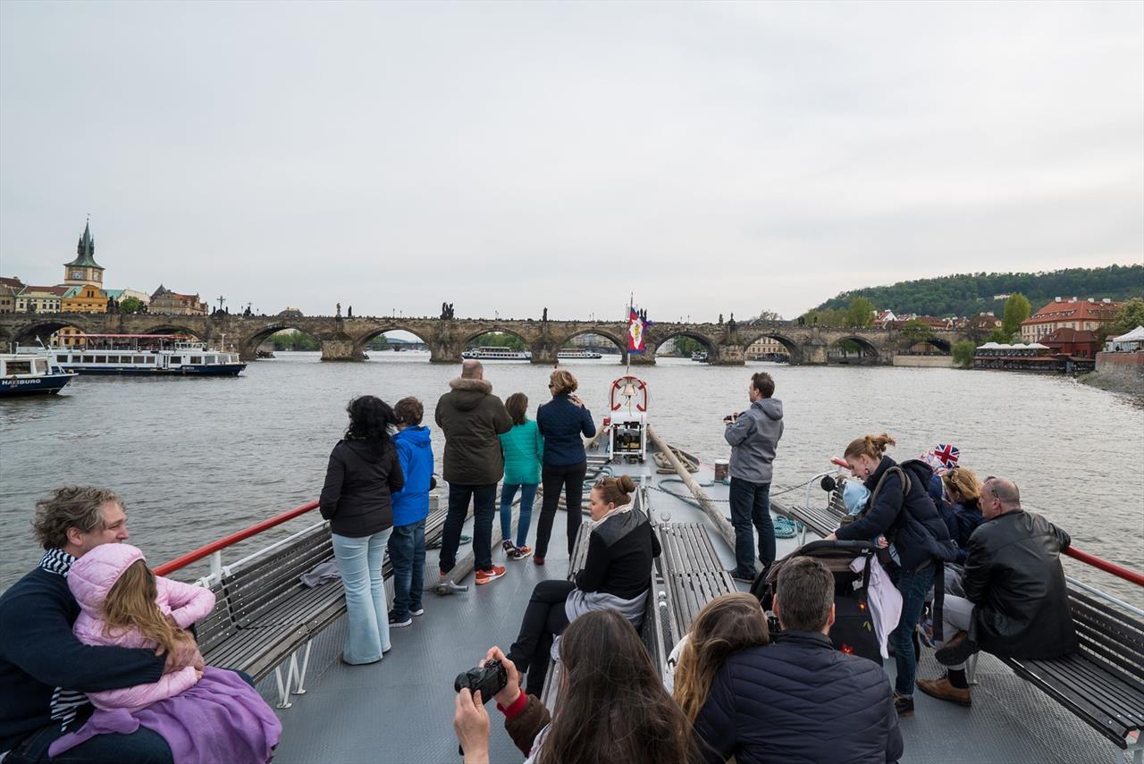 Foto: The piroscafo Moldava sailed to Nelahozeves – 29