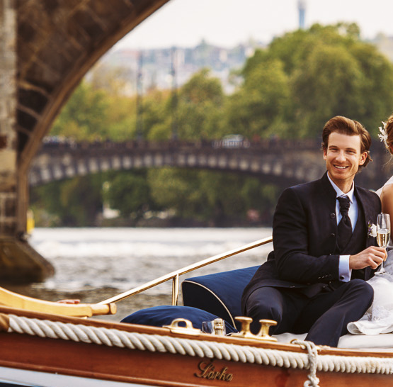 Svatba na lodi Bohemia Rhapsody