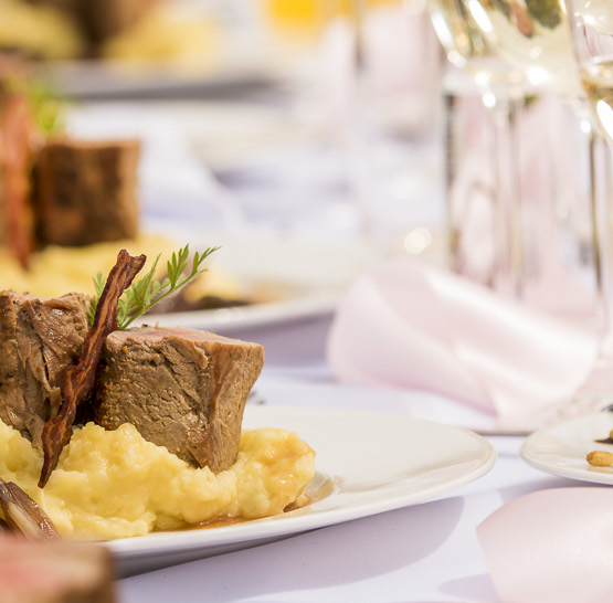 Svatba na lodi Bohemia Rhapsody