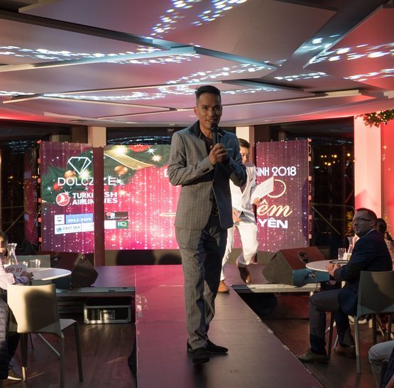 Večírek vietnamské komunity na lodi Grand Bohemia