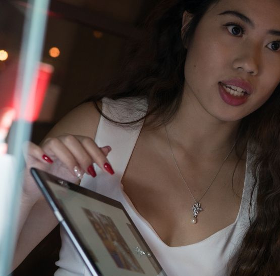 Večírek vietnamské komunity na lodi Grand Bohemia