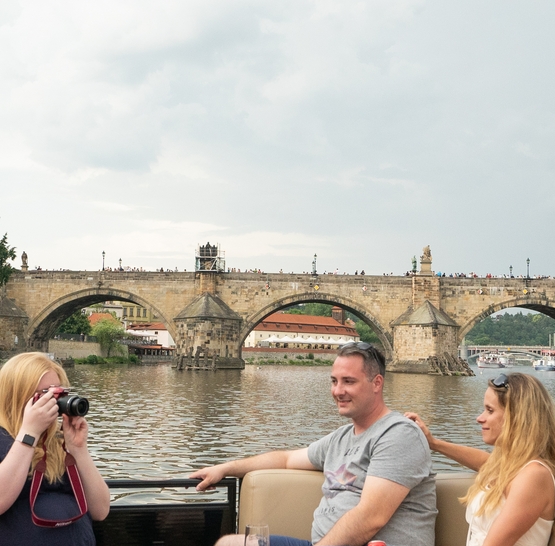 Svatba na lodi Bohemia Rhapsody