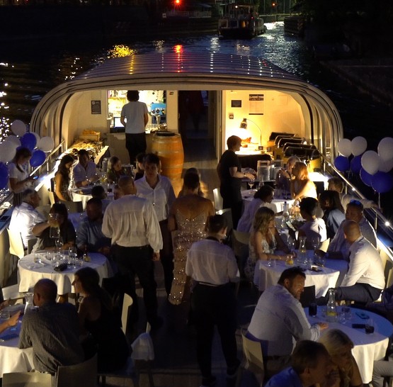 Svatební after party na lodi Agnes de Bohemia