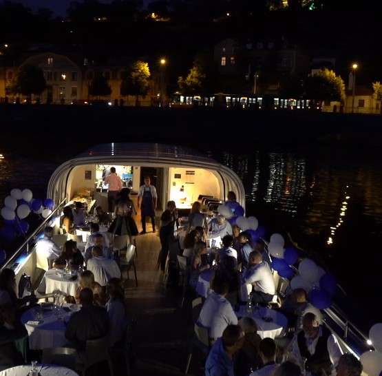 Svatební after party na lodi Agnes de Bohemia