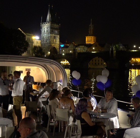 Svatební after party na lodi Agnes de Bohemia