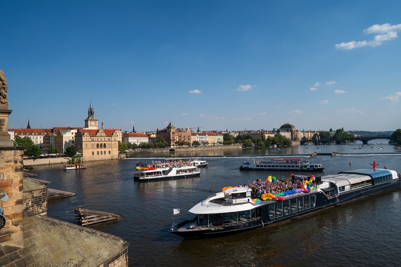 Prague Pride an der Moldau 2020