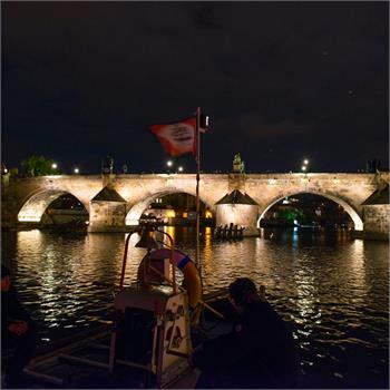 Parníky Vltava a Vyšehrad pluly na Signal festivalu