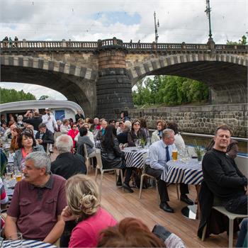 Plavba Sdružení tajemníků městských úřadů na Grand Bohemia