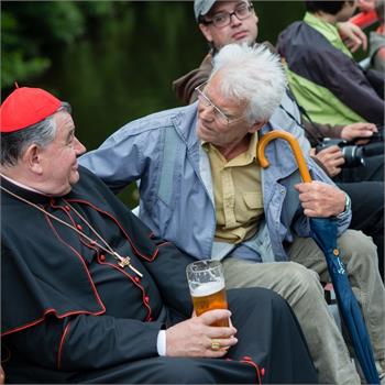 Městys Davle získal titul „Vorařská obec“