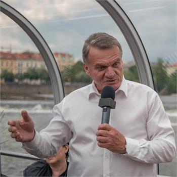 Svatojánské Navalis na Vltavě 2014