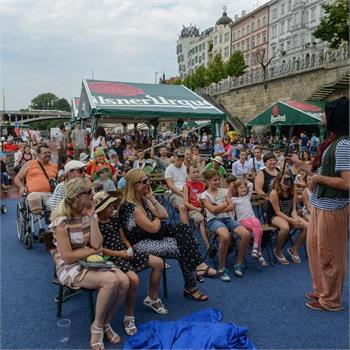 Fotogalerie - zahájení a odpolední program