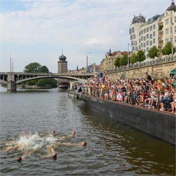 Fotogalerie - zahájení a odpolední program