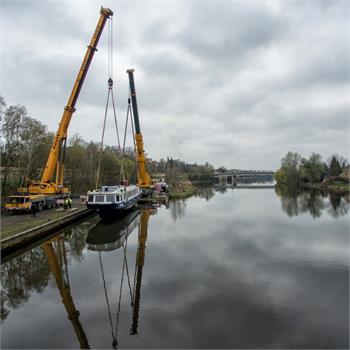 Fotogalerie - nakládka v Týnci nad Sázavou