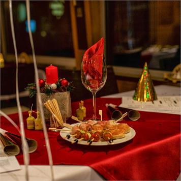 Silvestrovská plavba na lodi Valencia