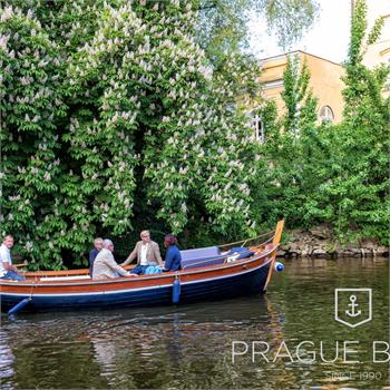 Soukromý pronájem lodě Bivoj