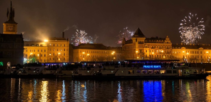 Poslední místa na silvestrovských plavbách 2017