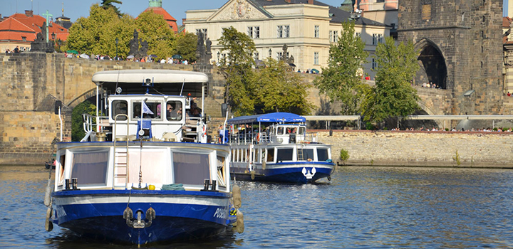 All Prague river cruises back on track